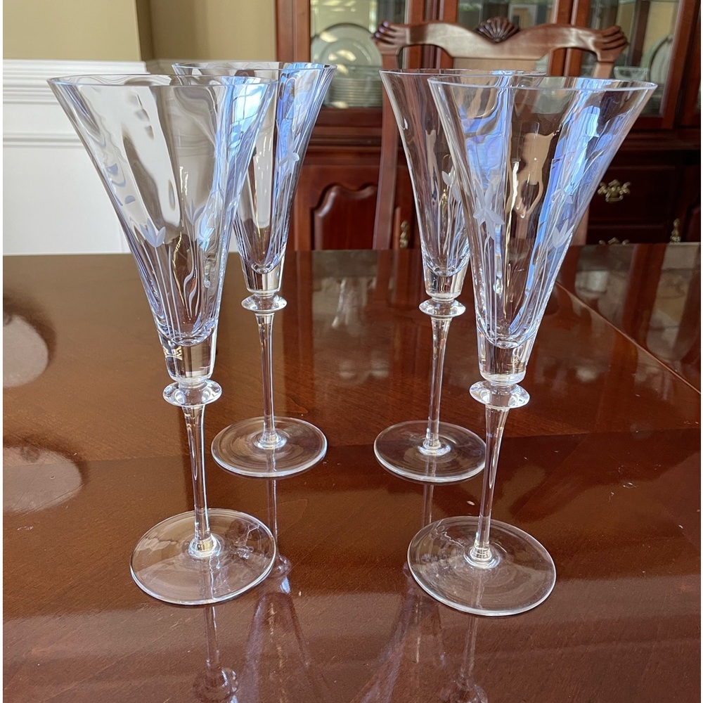Four Mikasa “First Love” Crystal Water Glasses Stemware, 9 7/8”